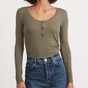 Marine Layer Lexi Rib Henley size small